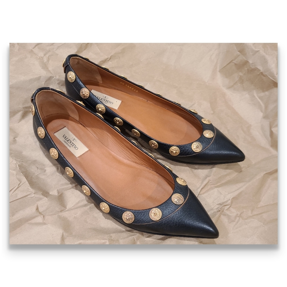 Preowned Auth Valentino Rockstud Coin Flats Sz 39